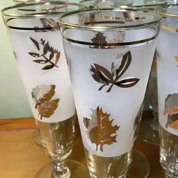 SET of 7 Libbey  Flute stem Beer glasses Frosted gold leaf 8.25" x 2.75" - Picture 8 of 16